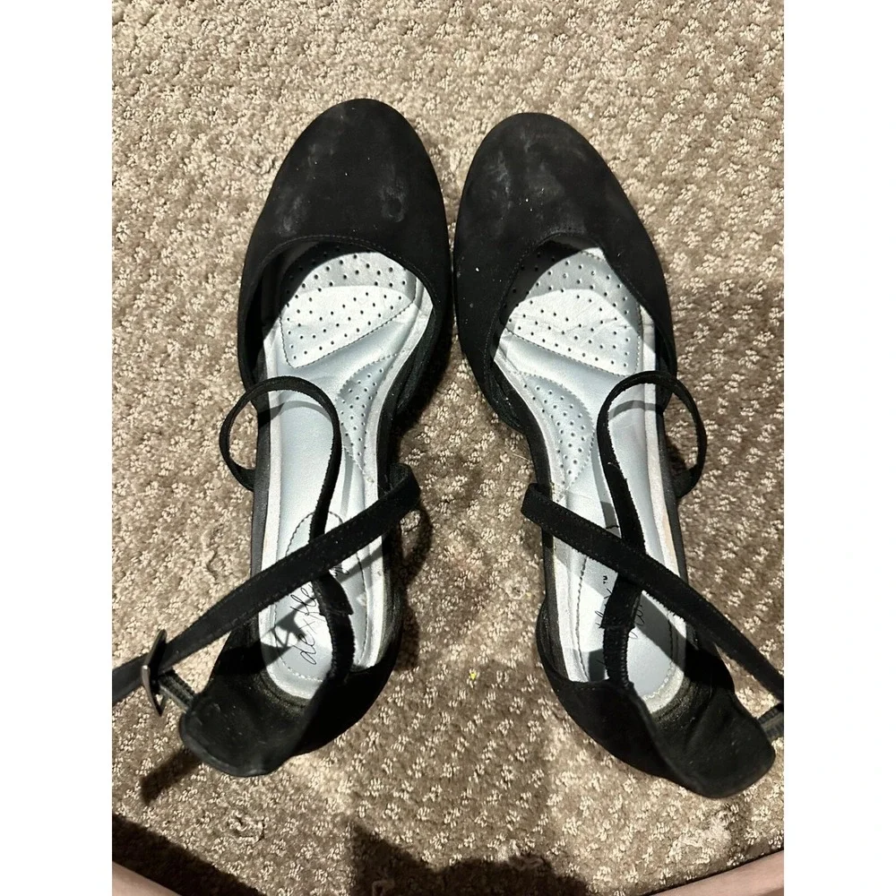 Dex Flex Black Suede Ankle Strap Low Wedge Heels Women's Size 9.5 Good Work Chic